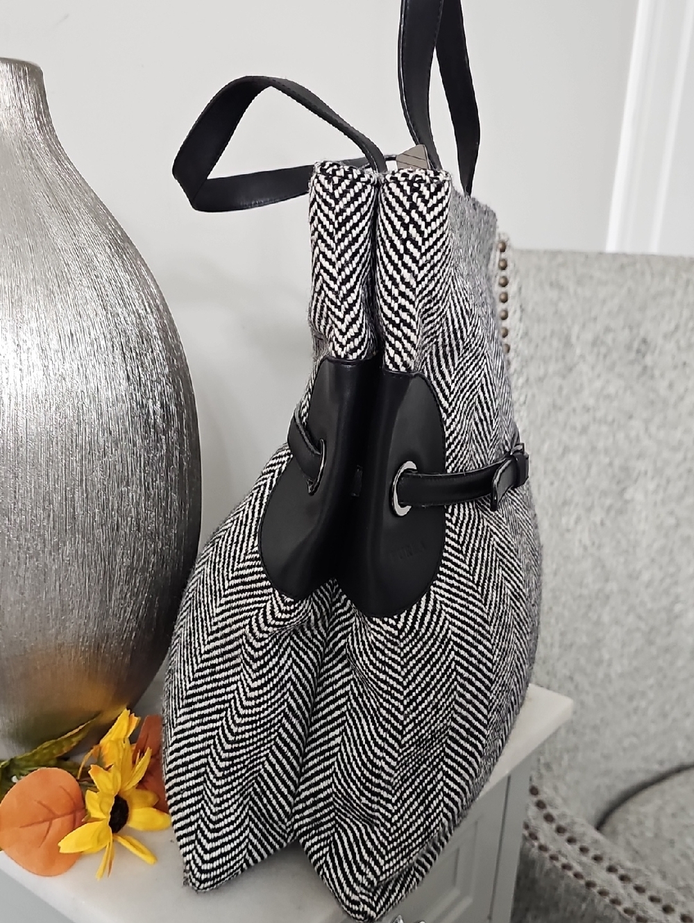 Furla Herringbone Tweed 2-way Tote Bag - Picture 6 of 16
